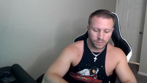 Snapshot of player2pawns chatting on 14, 11, 2025 Player online show from 14, 11, 2025