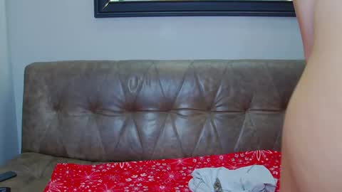 Snapshot of playful_hottiex chatting on 20, 2, 2025 Hottie online show from 20, 2, 2025