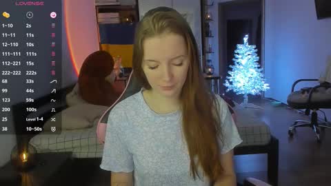 Snapshot of playful_mary chatting on 18, 12, 2025 Masha online show from 18, 12, 2025