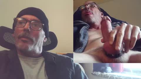 Snapshot of playfuljoy chatting on 11, 10, 2025 StudMan online show from 11, 10, 2025