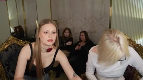 Lana online show from 25, 11, 2025