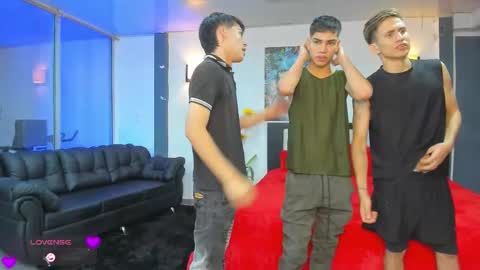 Snapshot of playhardsex chatting on 5, 2, 2026 online show from 5, 2, 2026