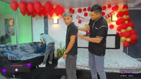 Snapshot of playhardsex chatting on 19, 2, 2026 online show from 19, 2, 2026