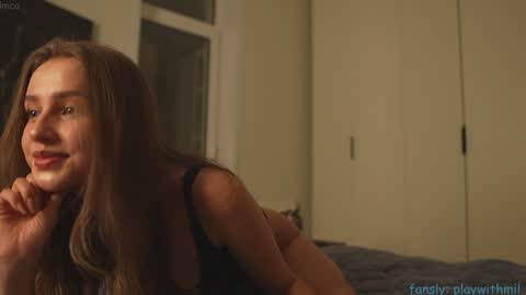 21 y.o Mila online show from 14, 12, 2025