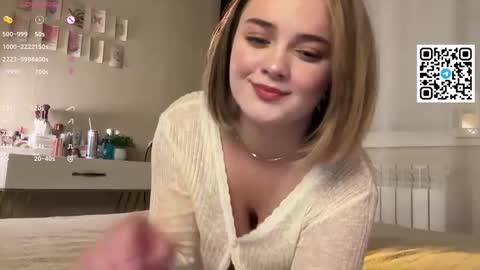 Snapshot of pleasant_fun chatting on 3, 10, 2025 Pleasant My links are just below online show from 3, 10, 2025