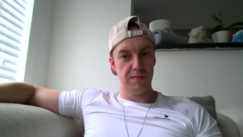 Kevin online show from 19, 10, 2025