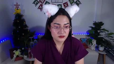 Ploysai online show from 20, 12, 2024