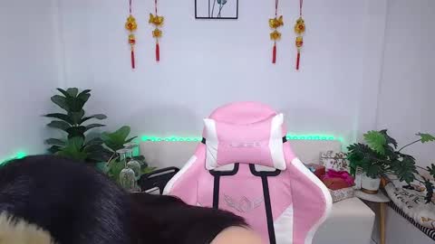 Ploysai online show from 29, 1, 2025