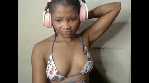 plumnjuicyx online show from 8, 3, 2025