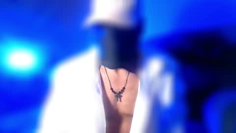 StraightPlush online show from 21, 1, 2025