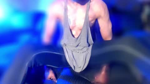 StraightPlush online show from 24, 1, 2025