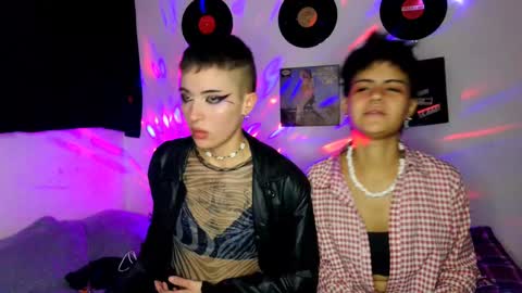   online show from 6, 12, 2024