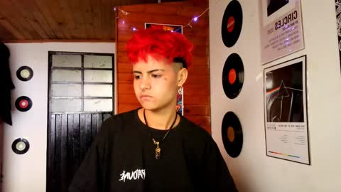   online show from 27, 1, 2025