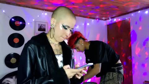   online show from 29, 1, 2025