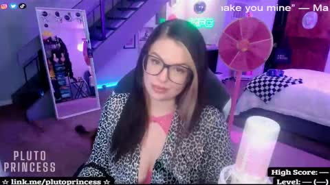 Pluto Princess online show from 15, 11, 2025