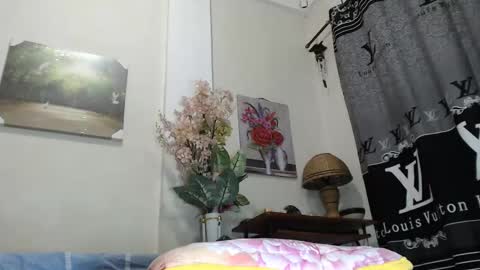 Snapshot of pocabigshane chatting on 12, 1, 2025 SHANE online show from 12, 1, 2025