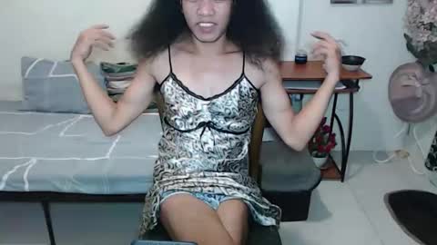 Snapshot of pocabigshane chatting on 30, 10, 2025 SHANE online show from 30, 10, 2025