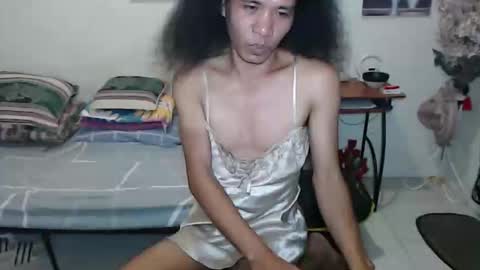 Snapshot of pocabigshane chatting on 1, 12, 2025 SHANE online show from 1, 12, 2025