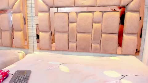 Snapshot of pocahontas_pow chatting on 15, 5, 2026 Pocahontas online show from 15, 5, 2026