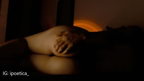 Snapshot of poeeticaa_ chatting on 7, 1, 2025 IG ipoetica online show from 7, 1, 2025