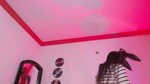 Snapshot of poeeticaa_ chatting on 11, 2, 2026 IG ipoetica online show from 11, 2, 2026