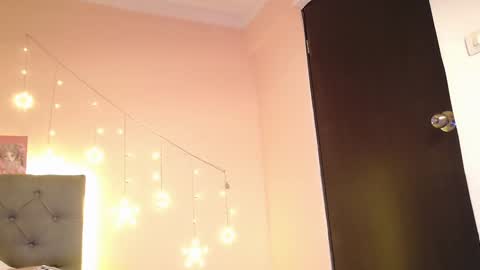  Luna  online show from 1, 2, 2025