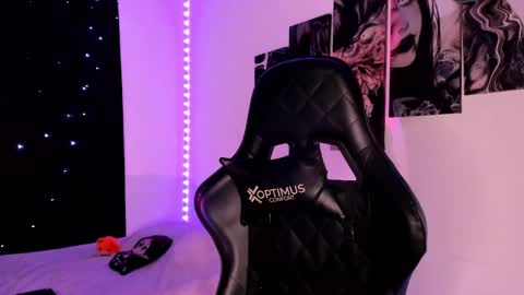 Snapshot of poison_willow chatting on 3, 12, 2024 Willow Hours 12pm to 630pm Colombian time FRIDAY AND SUNDAY FREE DAYS online show from 3, 12, 2024