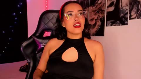 Snapshot of poison_willow chatting on 16, 12, 2024 Willow Hours 12pm to 630pm Colombian time FRIDAY AND SUNDAY FREE DAYS online show from 16, 12, 2024