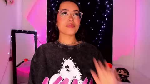 Snapshot of poison_willow chatting on 16, 1, 2025 Willow Hours 12pm to 630pm Colombian time FRIDAY AND SUNDAY FREE DAYS online show from 16, 1, 2025