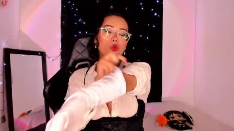 Snapshot of poison_willow chatting on 27, 1, 2025 Willow Hours 12pm to 630pm Colombian time FRIDAY AND SUNDAY FREE DAYS online show from 27, 1, 2025