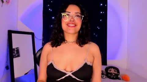 Snapshot of poison_willow chatting on 7, 2, 2025 Willow Hours 12pm to 630pm Colombian time FRIDAY AND SUNDAY FREE DAYS online show from 7, 2, 2025