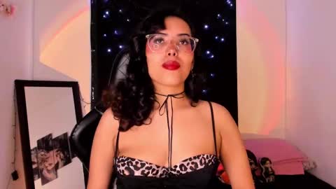 Snapshot of poison_willow chatting on 10, 3, 2025 Willow Hours 12pm to 630pm Colombian time FRIDAY AND SUNDAY FREE DAYS online show from 10, 3, 2025