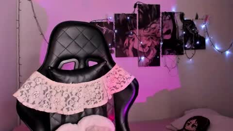 Snapshot of poison_willow chatting on 9, 11, 2025 Willow Hours 12pm to 630pm Colombian time FRIDAY AND SUNDAY FREE DAYS online show from 9, 11, 2025