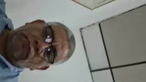 Snapshot of poli475 chatting on 21, 4, 2026 poli online show from 21, 4, 2026