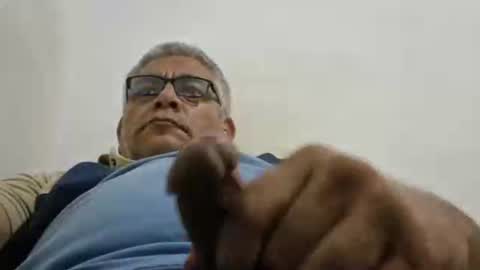 Snapshot of poli475 chatting on 7, 5, 2026 poli online show from 7, 5, 2026