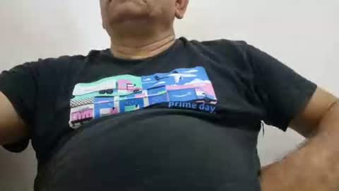 Snapshot of poli475 chatting on 29, 5, 2026 poli online show from 29, 5, 2026
