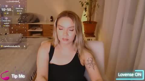 Snapshot of polinajones chatting on 12, 2, 2026 PolinaJones online show from 12, 2, 2026