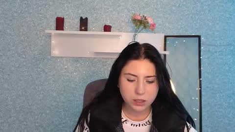 Snapshot of polinaray chatting on 6, 10, 2025 Polina online show from 6, 10, 2025