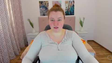 Snapshot of polinasallivan chatting on 9, 12, 2024 Polina online show from 9, 12, 2024