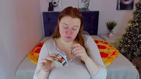 Snapshot of polinasallivan chatting on 22, 12, 2024 Polina online show from 22, 12, 2024