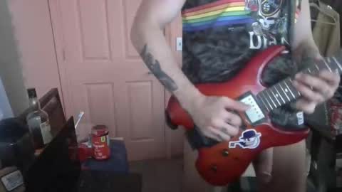 Snapshot of polishrifle3 chatting on 11, 4, 2026 jaws online show from 11, 4, 2026