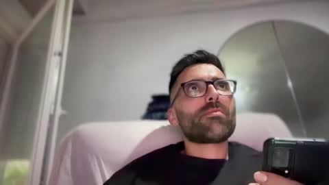 pollabeta online show from 23, 11, 2025