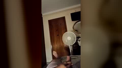 Snapshot of pollote8880 chatting on 19, 7, 2026 Pollote online show from 19, 7, 2026