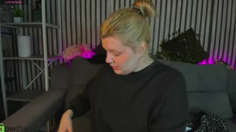 Polly online show from 23, 5, 2026