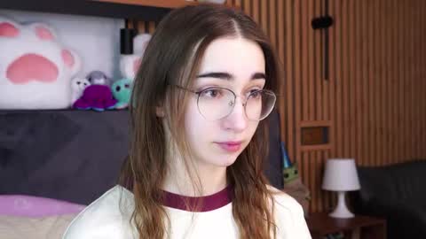 Polly online show from 6, 2, 2026