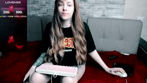 Polly online show from 15, 2, 2025