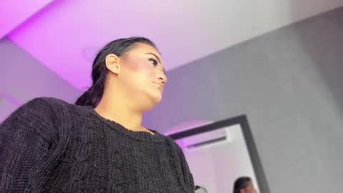 POLLY online show from 11, 3, 2025