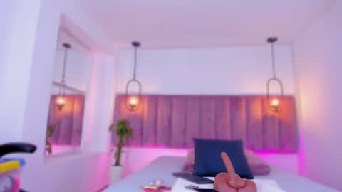 Snapshot of pollybabe_ chatting on 23, 4, 2026 POLLY online show from 23, 4, 2026
