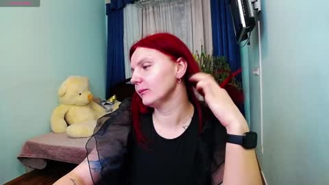 Snapshot of pollygreen chatting on 2, 12, 2024 Olivia online show from 2, 12, 2024