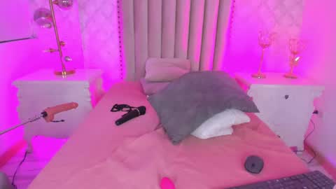 Carolina online show from 23, 2, 2025